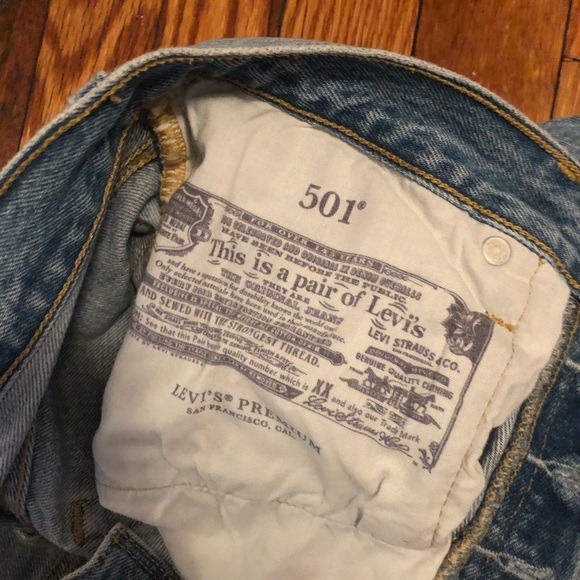 Levi 501s - Picture 4 of 8